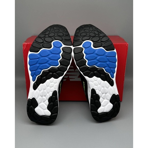 New Balance Fresh Foam Arishi v4 Black Running Shoes‎ Mens 9.5 4E - Picture 3 of 12